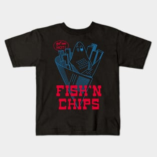 Retro Fish and Chips Design - English Food Kids T-Shirt